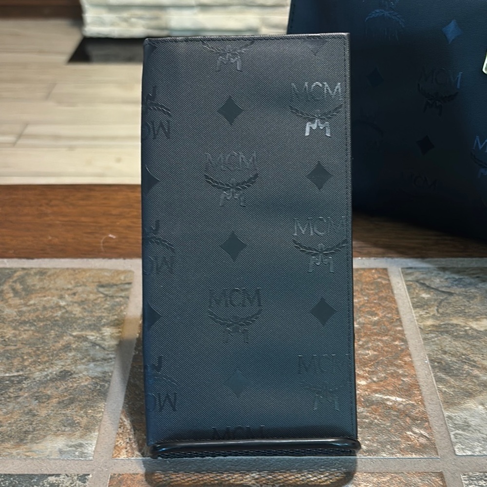 MCM Long Wallet